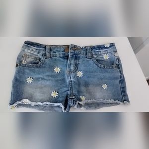 Toddler/little girl Denim shorts Size-6 or 7